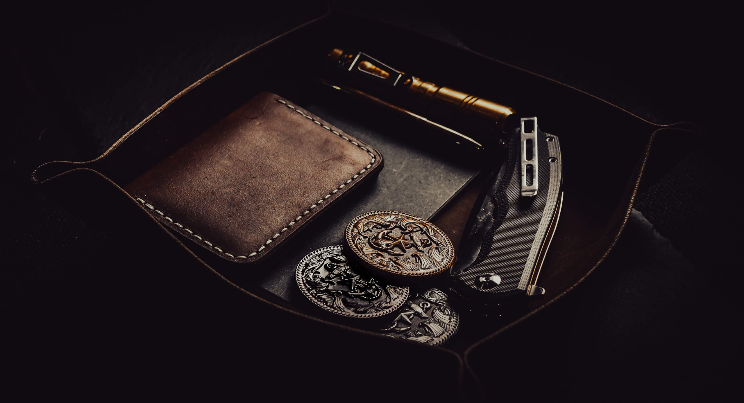 EDC SQUARE VALET TRAY: Leather Gifts/Accessories