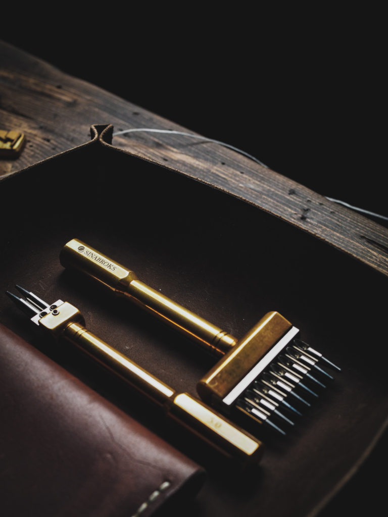 Sinabroks Stitching Punch